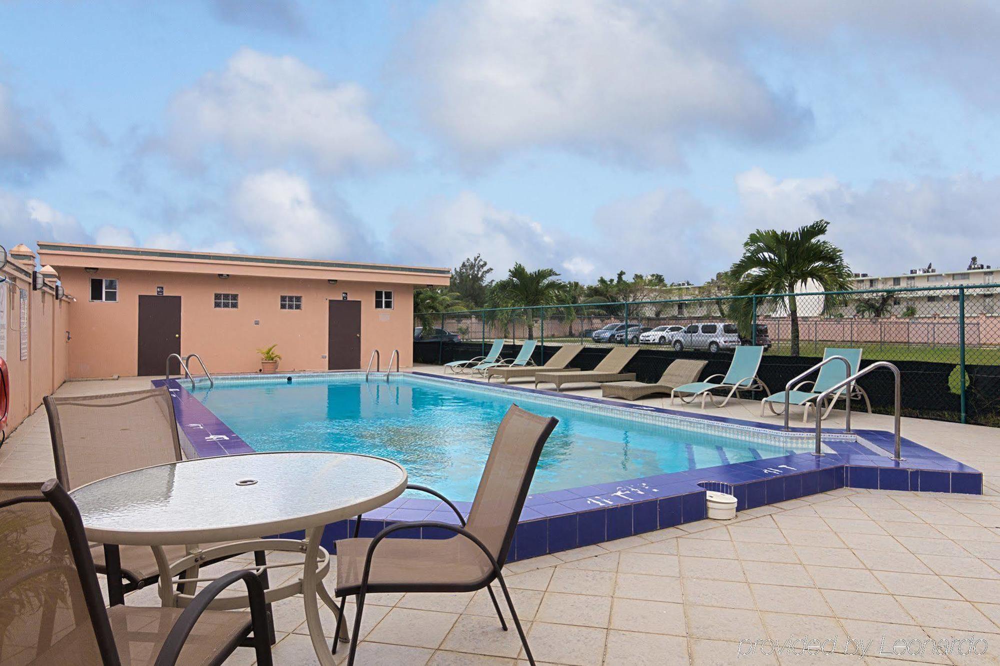 Hotel Wyndham Garden Guam Tamuning Exterior foto
